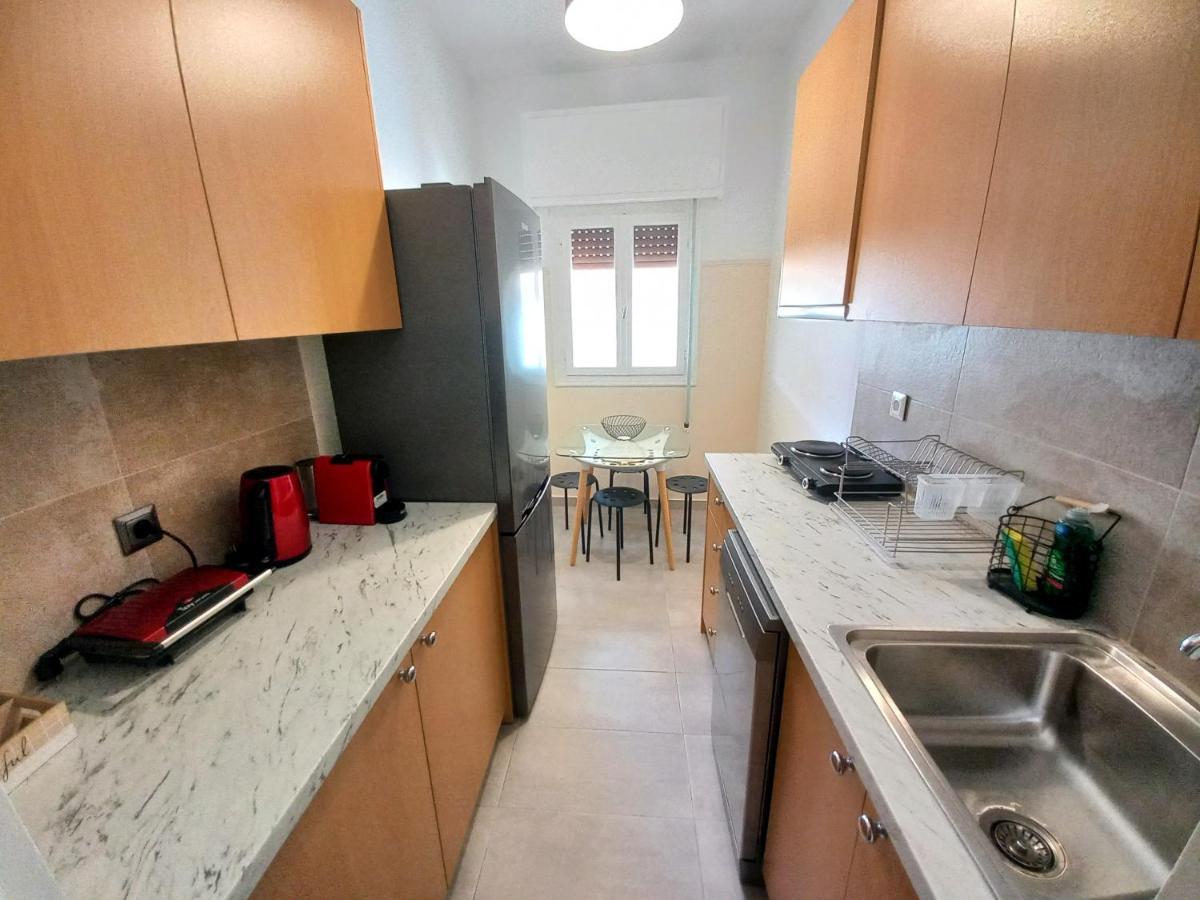 Apartment Pnika 3 Athena Bagian luar foto