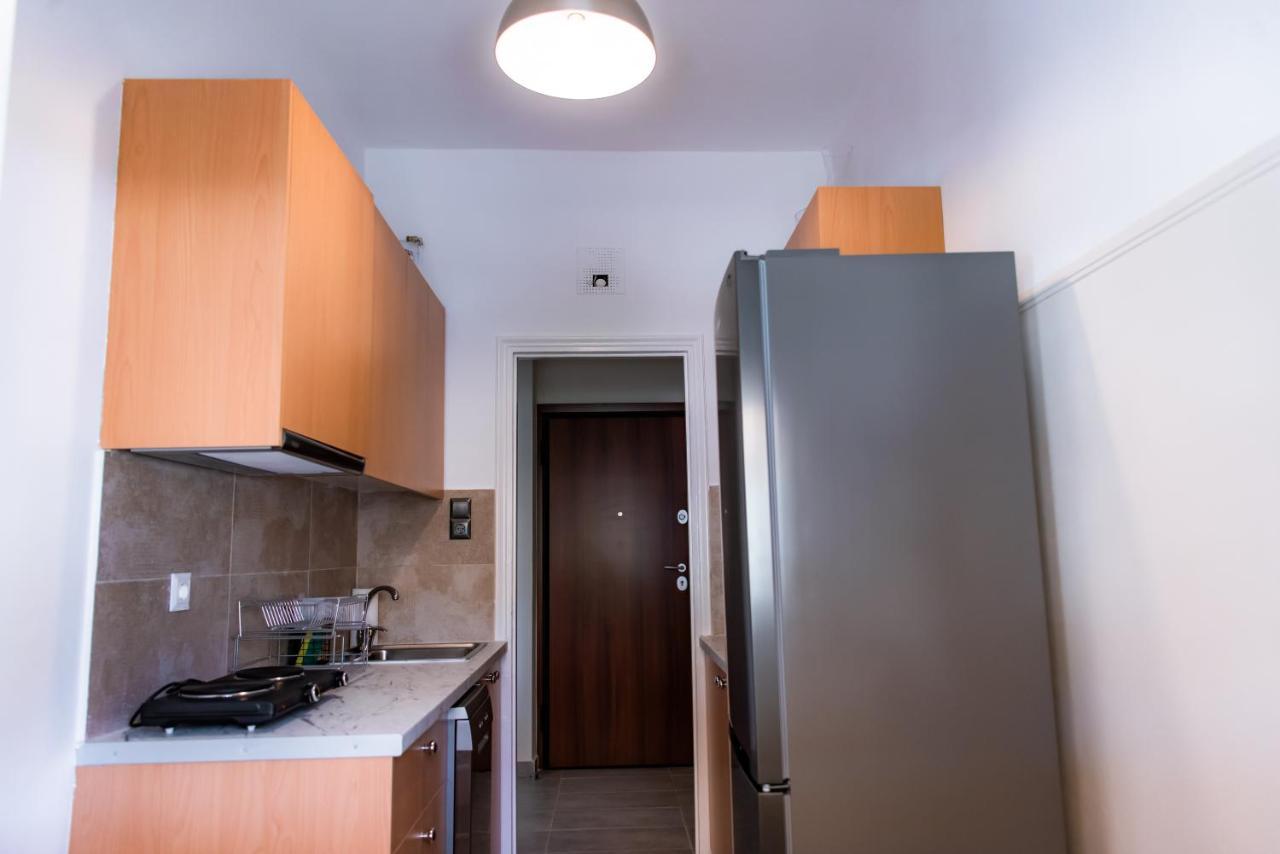 Apartment Pnika 3 Athena Bagian luar foto