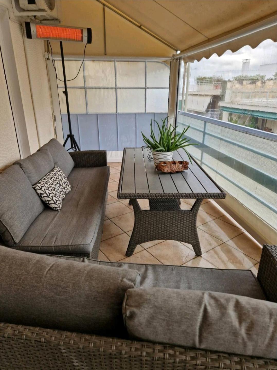 Apartment Pnika 3 Athena Bagian luar foto